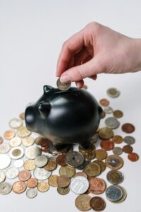 Leia mais sobre o artigo Investimentos para Iniciantes: Onde Aplicar Seu Dinheiro com Segurança em 2025